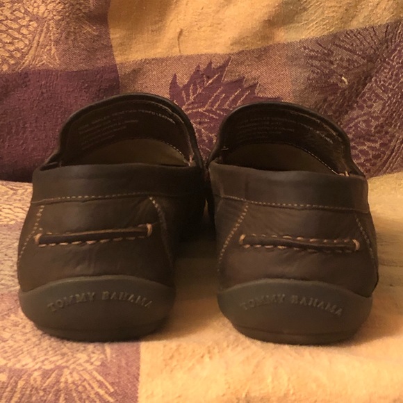 Tommy Bahama Venetian Leather Loafers - Picture 3 of 12